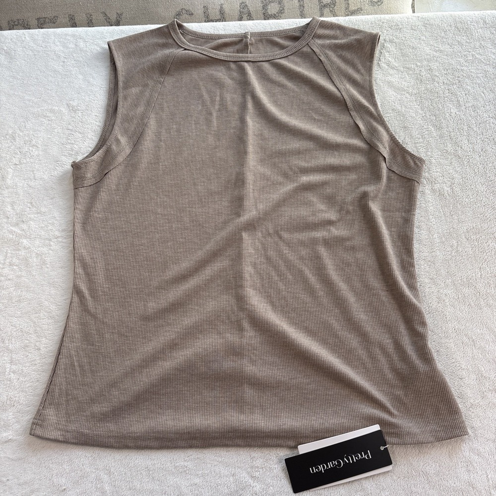 PrettyGarden NWT‎ Women's XL Ribbed Tank Top Beige Sleeveless Stretch Basic